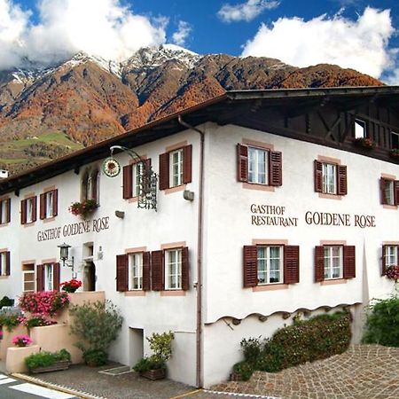 Hotel Goldene Rose Naturns Exterior foto